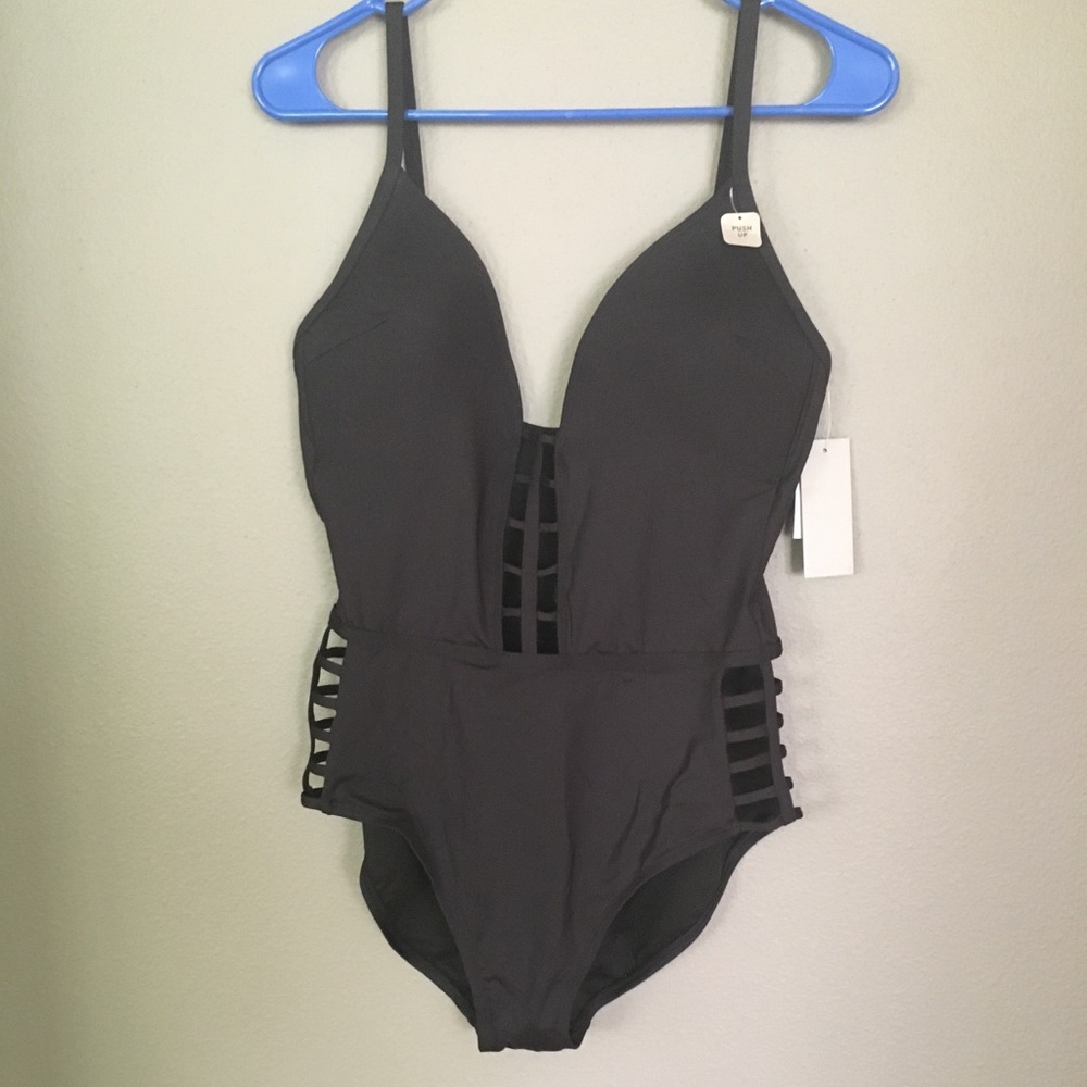 Kennith Cole Swimsuit